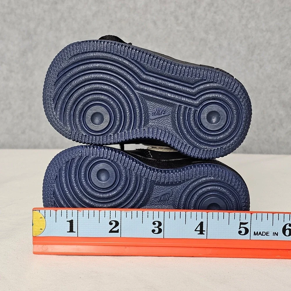 Nike toddler shoes - Picture 6 of 8